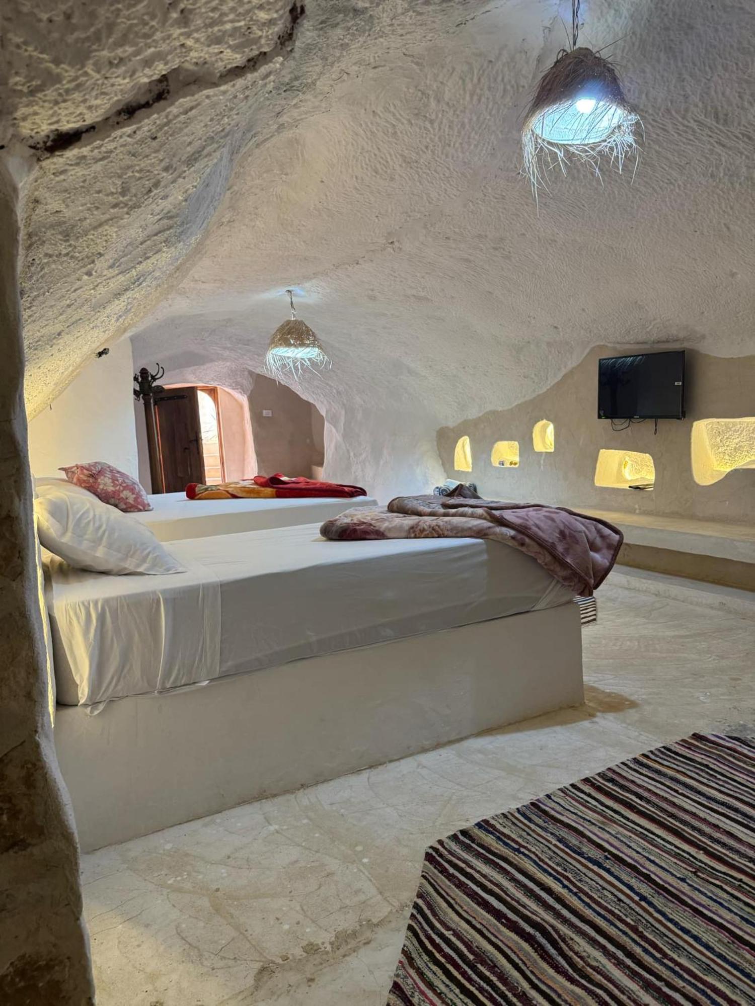 Hotel Les Berbers Matmata Buitenkant foto